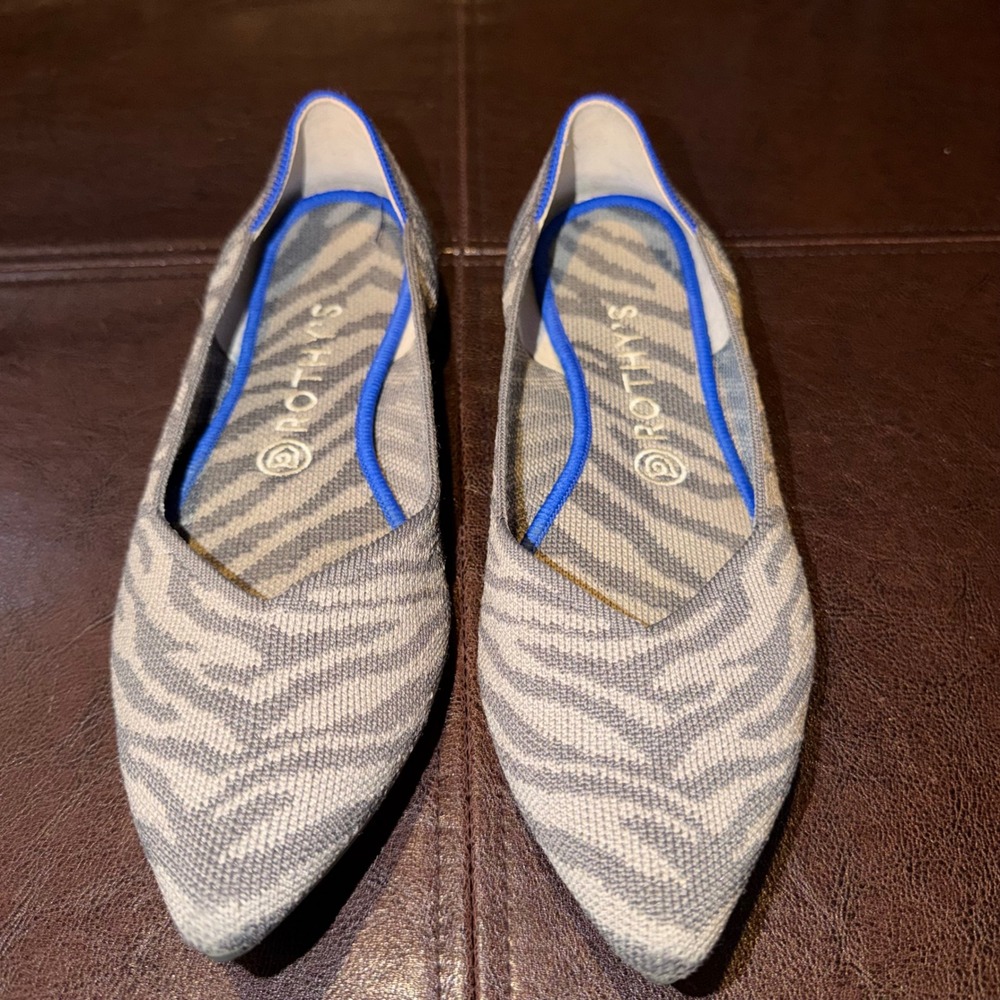 Rothys The Point Flats Grey Zebra Stripe Pointed Toe Shoes Womens 9.5